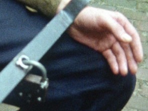 w-handcuffs1